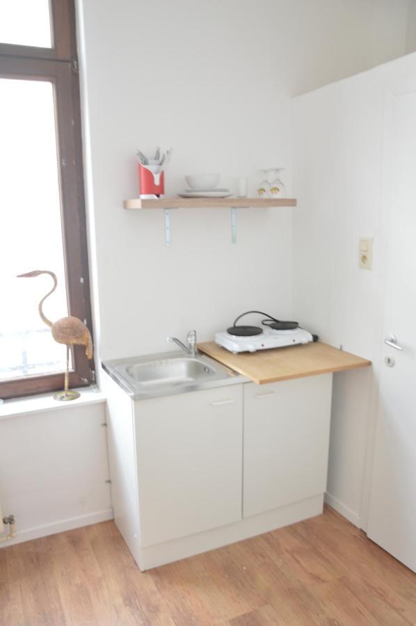 Appartement Awesome Studio In Marolles à Bruxelles Extérieur photo